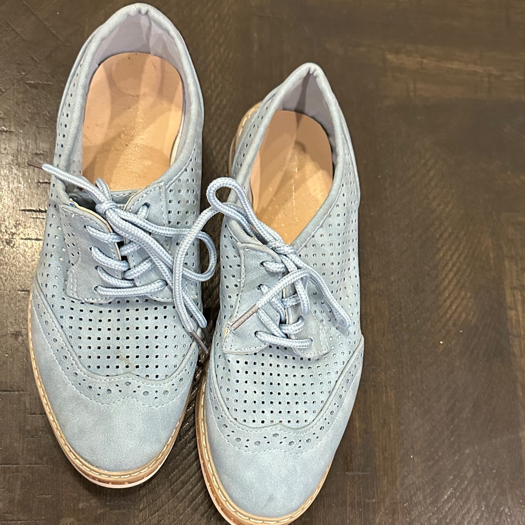 Wanted Brand Oxford Blue Perforated LaceUp Shoes